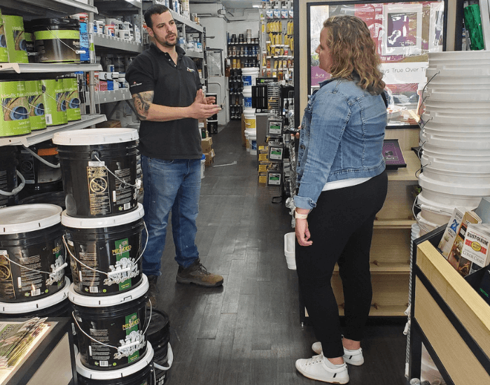 Why shop at Loconsolo Paint Stores