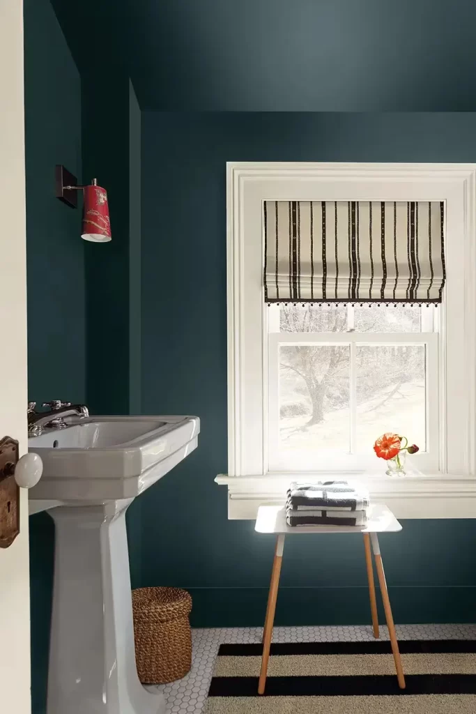 BM_CT26_B11_Bathroom_NarragansettGreen