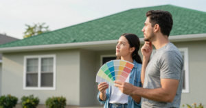 homeowners with green roof and paint colors chart